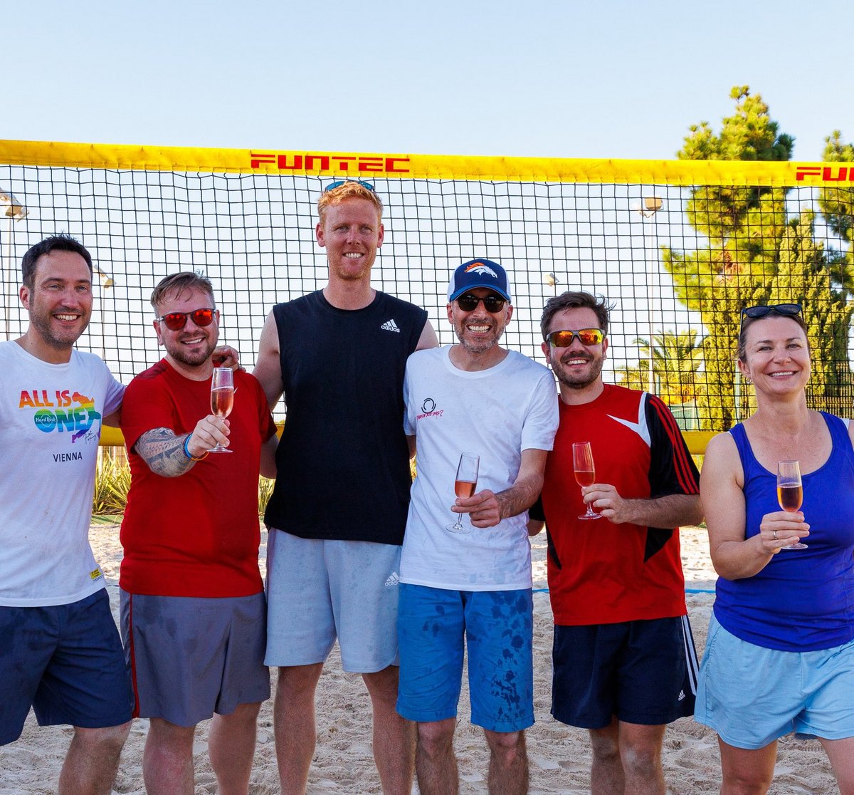 Sieger des Beachvolleyballturniers bei WERTvoll - DAS dental Symposium