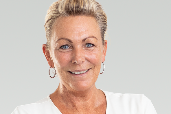 Andrea Newhard, Mitarbeiterin der PVS dental - Empfang, Zentrale und Bonitäten