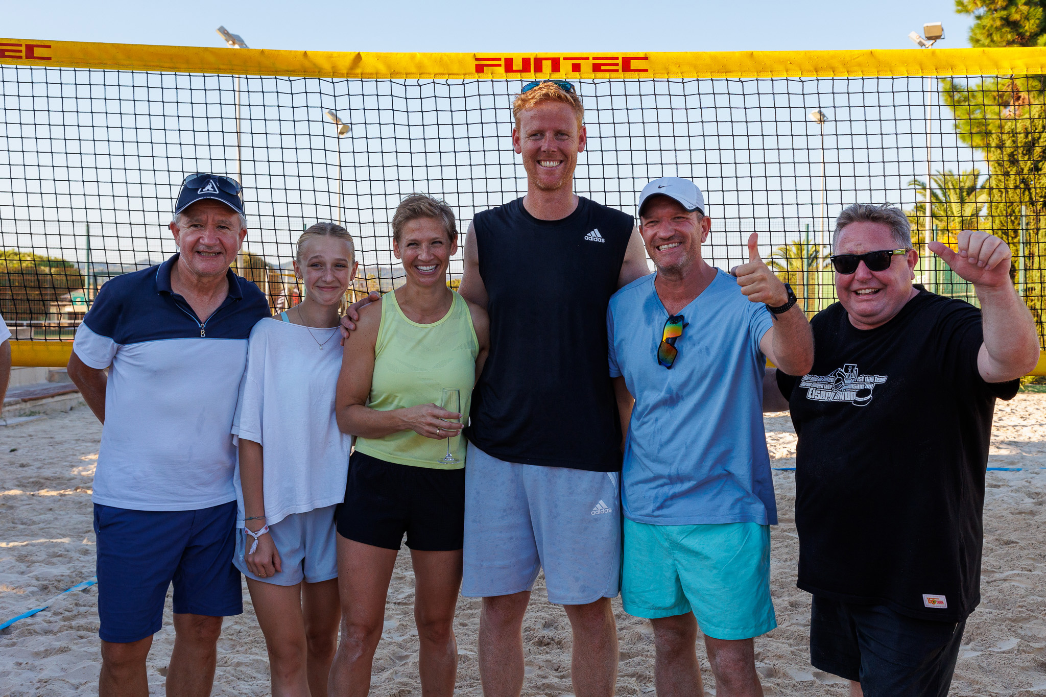 Beachvolleyball-Team bei WERTvoll - DAS dental Symposium